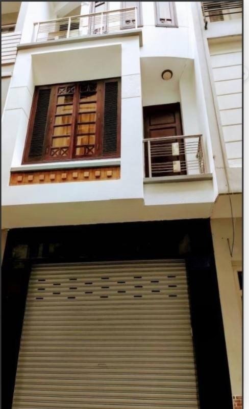 Cho thuê nhà MT Hoa Huệ, Phường 7, Phú Nhuận
